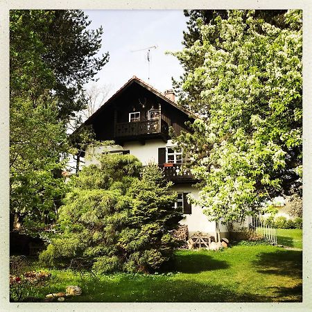 Bed Bike & Breakfast, Zimmer Innerhalb Eines Privathauses Mit Gemeinschaftsbad Inning am Ammersee Kültér fotó